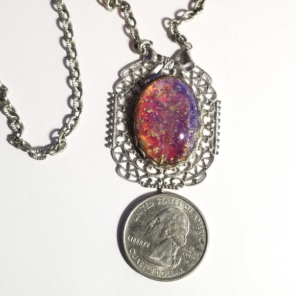 Relisted -Vintage glass dragon breath faux opal Art Deco silver tone bow - Picture 4 of 16